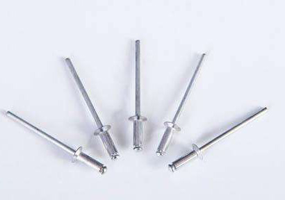 环槽铆钉的工作原理